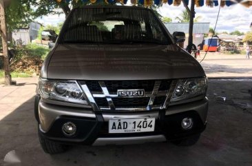  Isuzu Sportivo-x Manual Trans 2014 FOR SALE