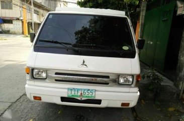 Mitsubishi L300 fb dual aircom FOR SALE