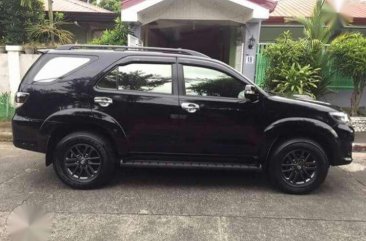 FOR SALE TOYOTA Fortuner 2015 4x2 Automatic Black Diesel
