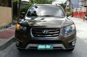 2010 HYUNDAI Santa Fe 2WD FOR SALE