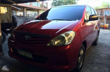 Toyota Innova J MT 2010 Red SUV For Sale 