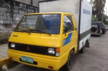 2005 Mitsubishi L300 Aluminum Van Yellow For Sale 