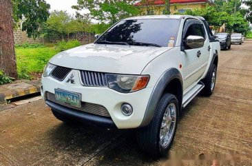 Well-kept Mitsubishi Strada 2008 for sale