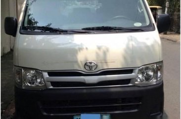 Toyota Hiace Commuter Van 2013 for sale