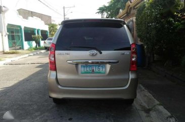 Toyota Avanza 1.5G AT 2011 Beige SUV For Sale 