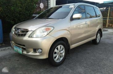 Toyota Avanza 1.5G AT 2011 Beige SUV For Sale 