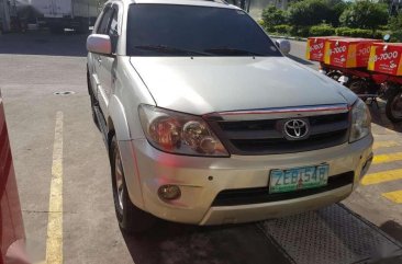 FOR SALE 2006 Toyota Fortuner 2.7 vvti (gas)