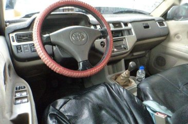 2003 Toyota Revo VX200 Manual FOR SALE