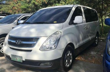 Hyundai Starex 2009 AT White Van For Sale 