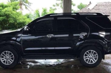 For sale Toyota Fortuner G 2014 4x2 manual diesel