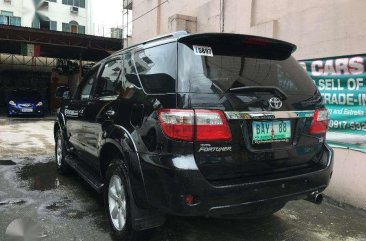 2011 Toyota Fortuner 30G 4x4 Automatic FOR SALE