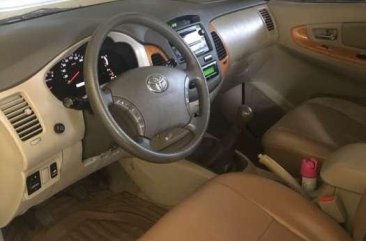 Well-maintained Toyota Innova G 2010 for sale