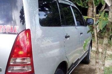 TOYOTA INNOVA 2005 Model, Gasoline FOR SALE