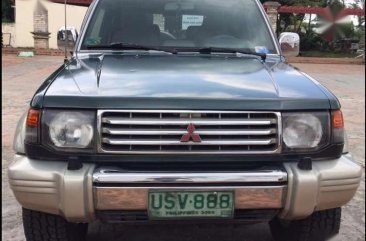 Mitsubishi Pajero 1998 4x4 MT Green SUV For Sale 