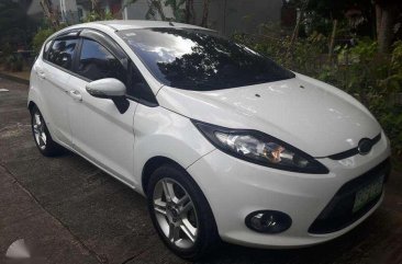 Fresh Ford Fiesta 2011 AT White HB For Sale 