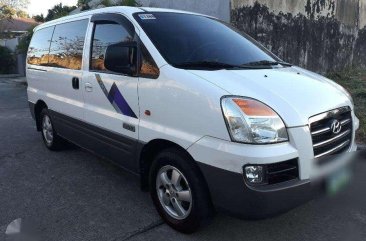 2006 Hyundai Starex Matic CRDi White For Sale 