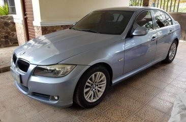 BMW 318i 2010 Automatic Blue Sedan For Sale 