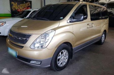 2011 Hyundai Grand Starex Gold AT Golden For Sale 