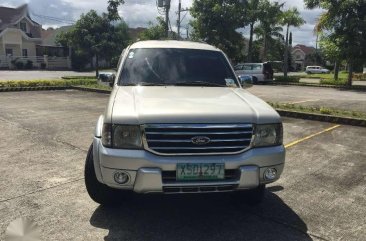 Ford Everest 2004 xlt for sale 