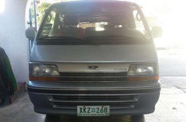 Toyota Hi Ace Super Custom 2003 AT Blue For Sale 