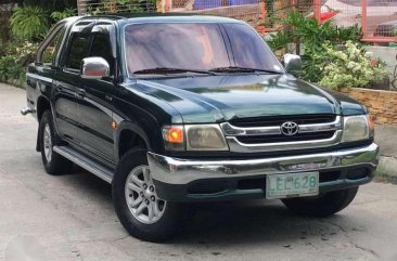 2001 Toyota Hillux Manual Green For Sale 