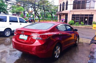 RUSH SALE Hyundai Elantra 2012 Top of the line