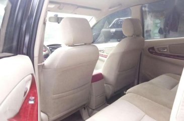 Toyota Innova 2005 G AT Silver SUV For Sale 