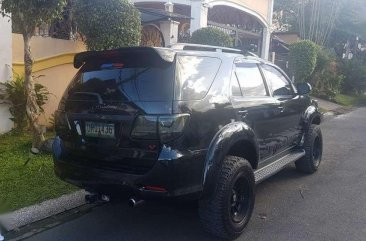 2013 Toyota Fortuner 4x4 AT Black For Sale 