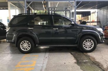 2012 Toyota Fortuner 2.7G Gas Automatic For Sale 