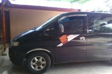 Hyundai Starex 2008 MT Black Van For Sale 