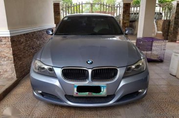 BMW 318i 2010 Automatic Blue Sedan For Sale 