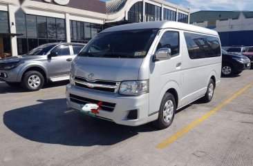 2011 Toyota Hiace Grandia GL MT Silver For Sale 