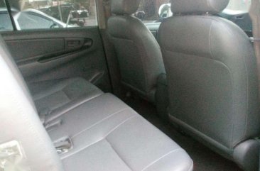 FOR SALE TOYOTA Innova j  gas 2008model 