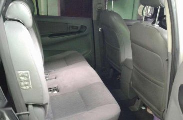 Toyota Innova 2006 MT Silver SUV For Sale 