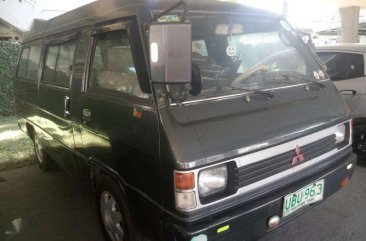 Mitsubishi L300 Versa Van 1995 MT Gray For Sale 