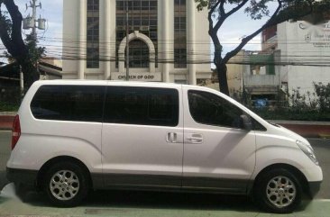 Hyundai Starex local 2013 FOR SALE