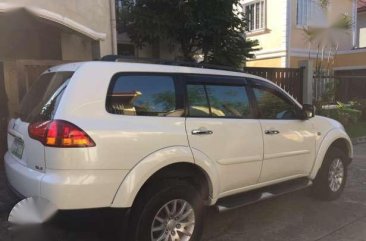 Mitsubishi Montero GLX 2011 MT White For Sale 