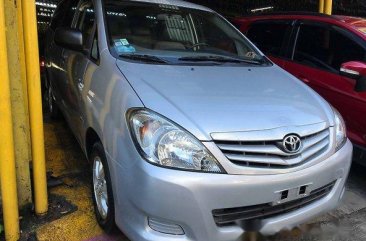 Well-maintained Toyota Innova 2010 for sale