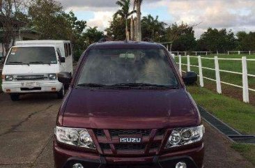 2013 Isuzu Crosswind xt FOR SALE