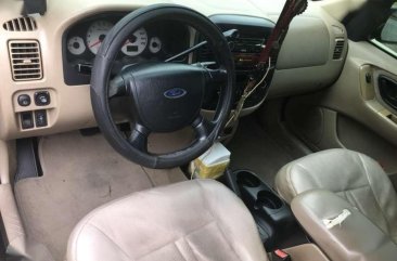 Ford Escape 2005 xls 4x2 FOR SALE