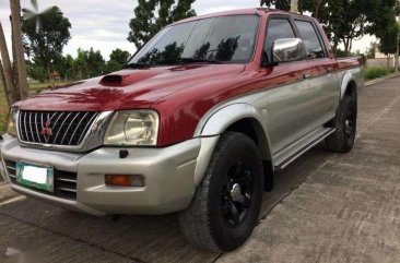 Mitsubishi STRADA 4X4 2005 model AT FOR SALE