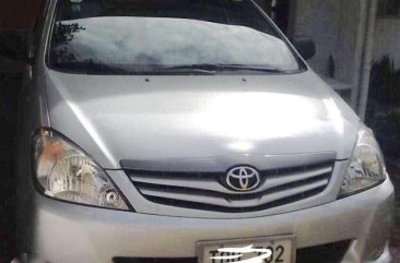 2012 Toyota Innova J Diesel MT rush SALE