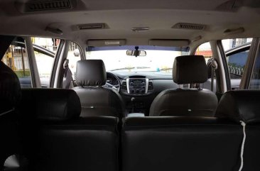 2013 Toyota Innova E dsl FOR SALE