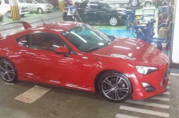 FOR SALE: Top of the line 2013 Toyota GT 86 2.0 liter Aero