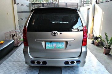 Good as new Toyota Avanza 2009 for sale