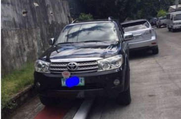 For sale Toyota Fortuner G 2011 FOR SALE