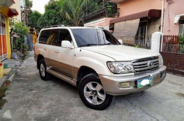 2003 Toyota Land Cruiser VXR 4X4 top of the line FOR SALE