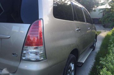 Toyota Innova E 2010 diesel for sale