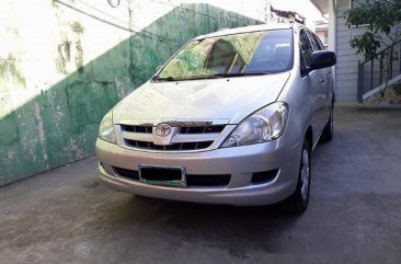 Well-kept Toyota Innova 2006 for sale