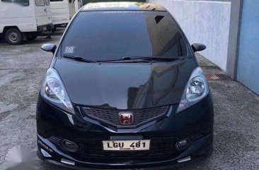 HONDA JAZZ 2010 FOR SALE